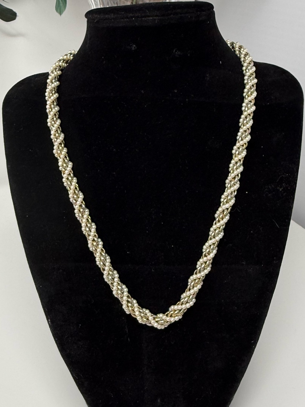 Vintage Gold Tone & Pearl Twisted Necklace